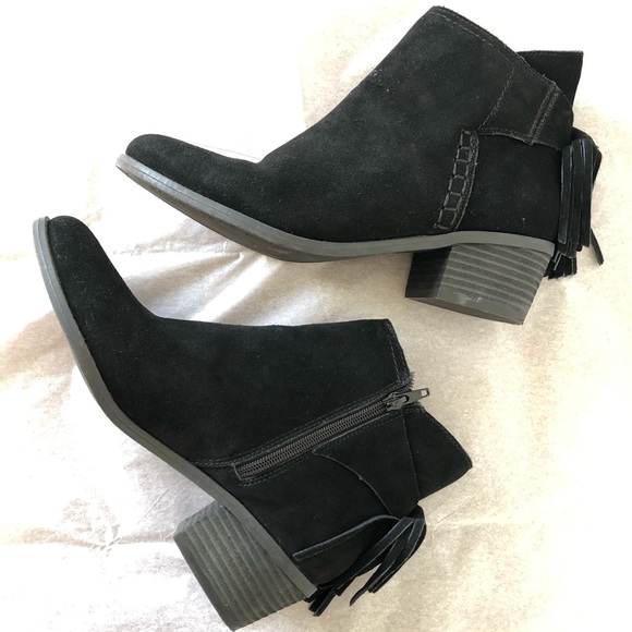 American Eagle Outfitters Shoes - AE leather tassel booties